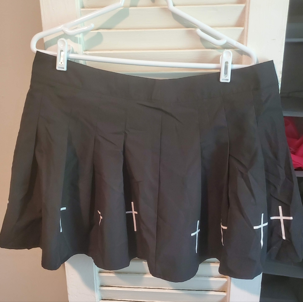 Black cross mini skirt